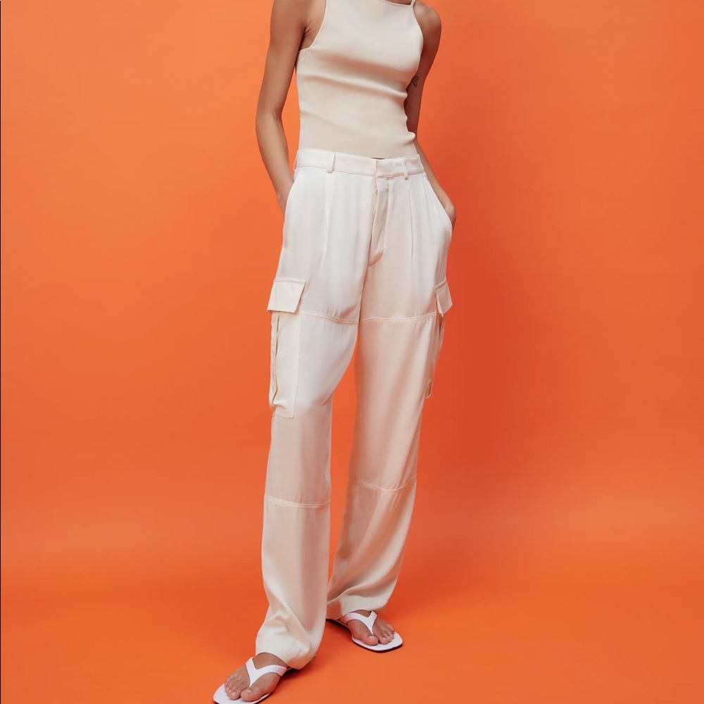 NWT Zara Flowy Cargo Pants